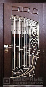 Металлическая дверь с ковкой и стеклом